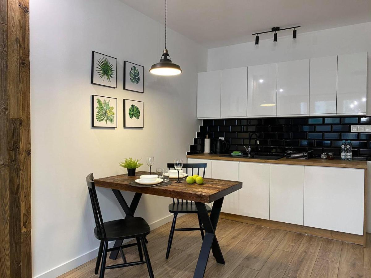 Niron Apartamenty Plac Konstytucji Pila Bagian luar foto