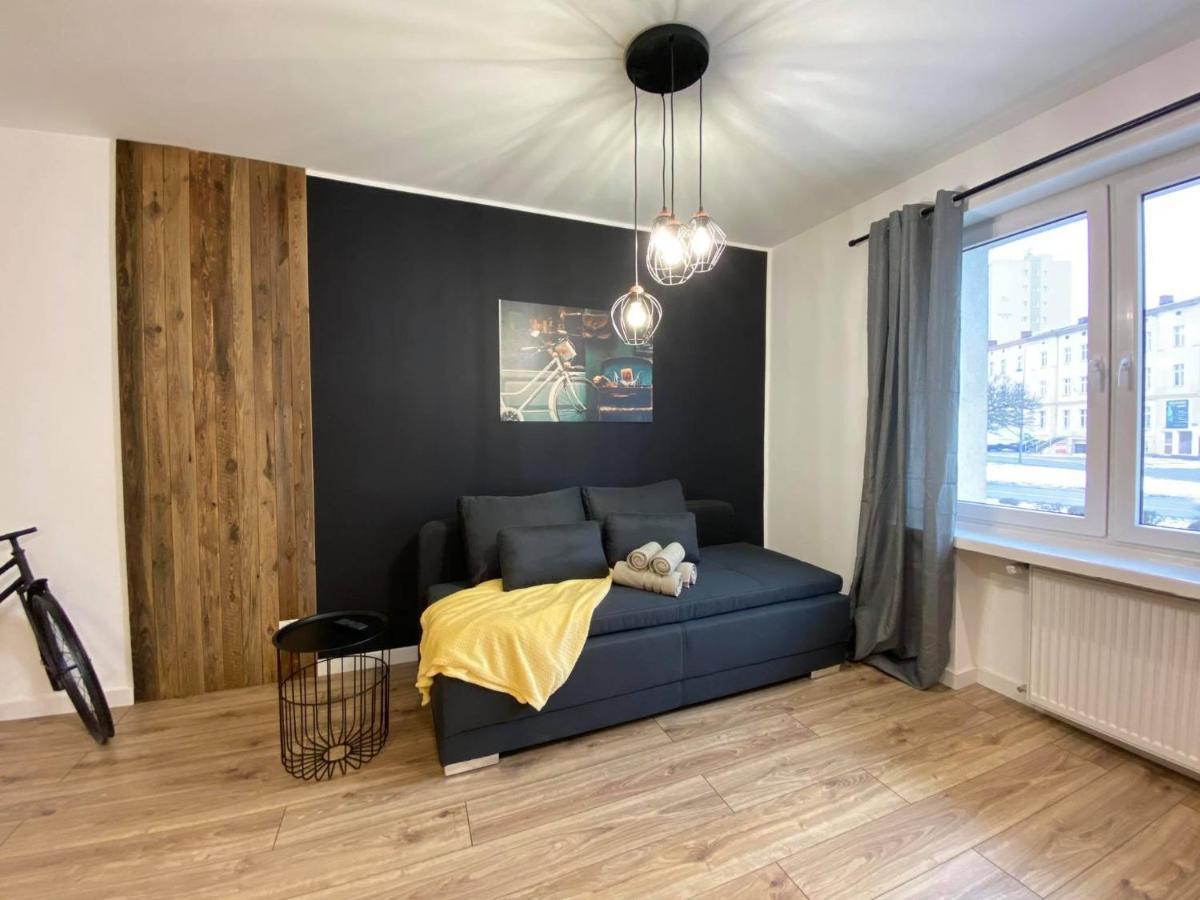 Niron Apartamenty Plac Konstytucji Pila Bagian luar foto